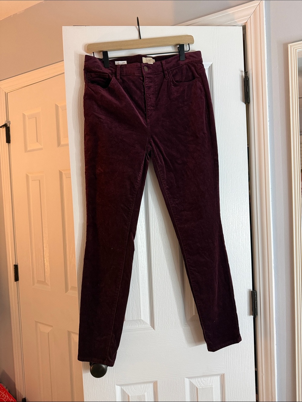 LOFT Women's Skinny Corduroy Jeans in Deep Burgundy